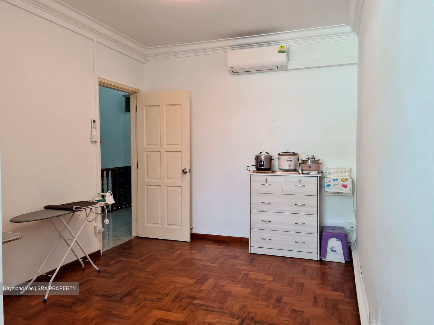 Sembawang Road (D26), Shop House #592488361